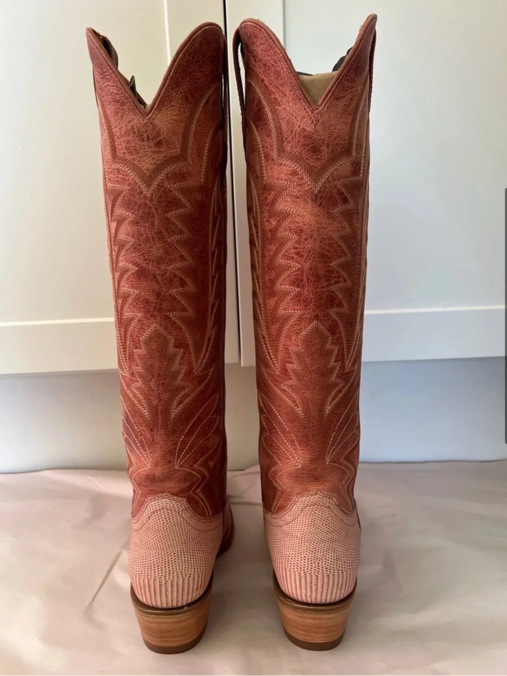 NIB Tecovas Abby Pink frost Women's Pink Tall Western Boots Stylish Cowboy Boot